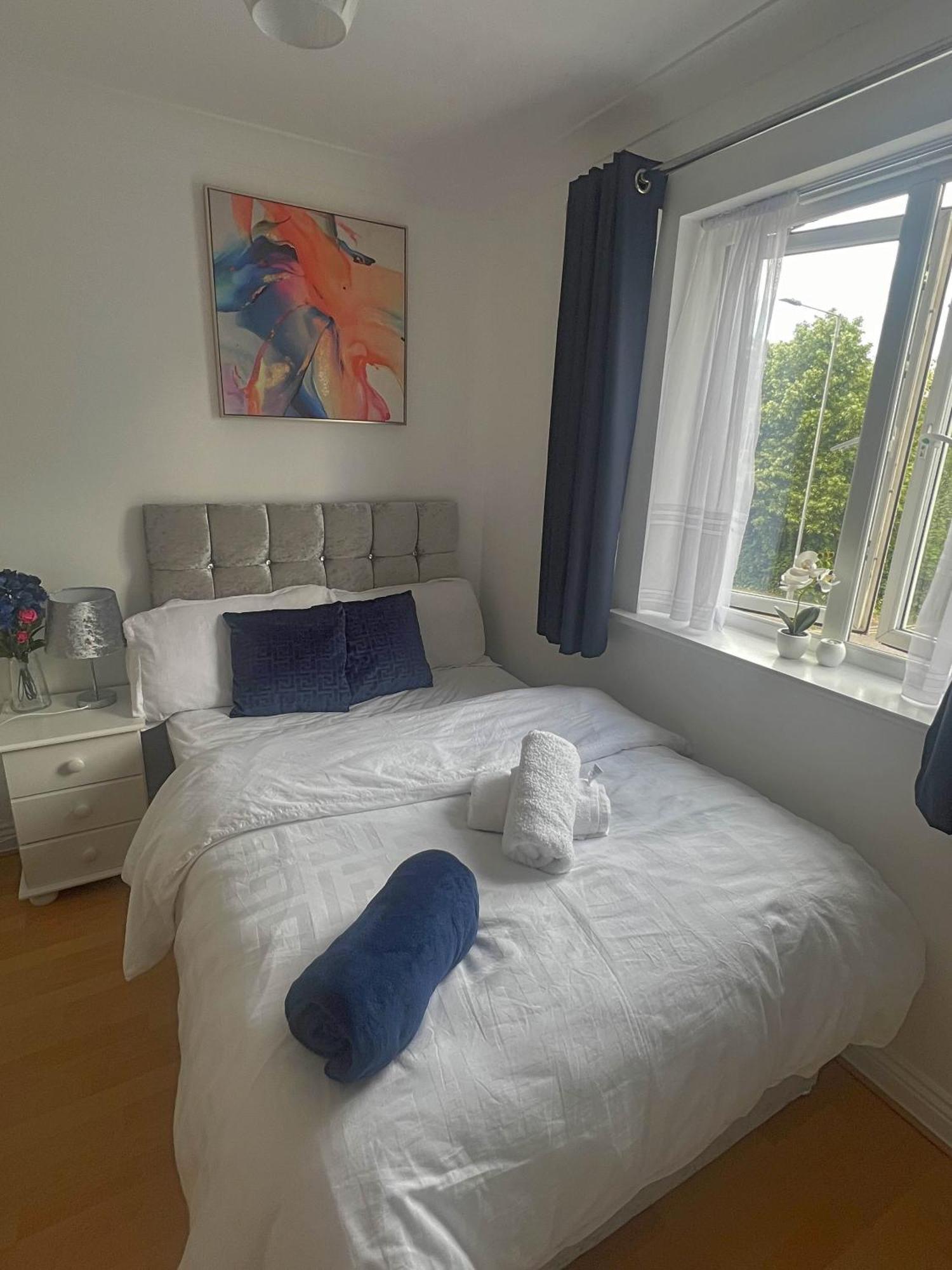 Luxury Rooms And An En-Suite Room With Free Wi-Fi Clarendon Way 科尔切斯特 外观 照片