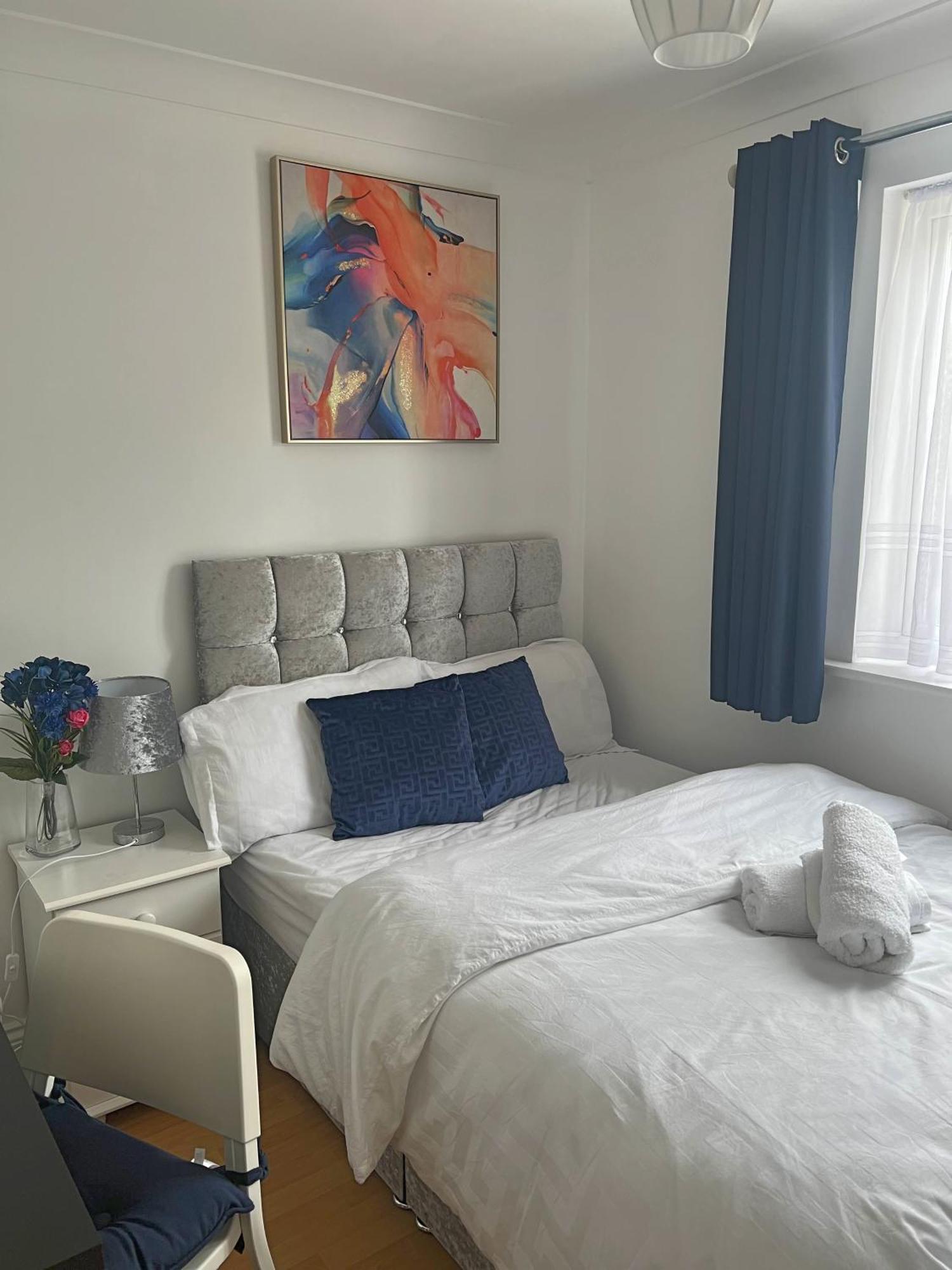 Luxury Rooms And An En-Suite Room With Free Wi-Fi Clarendon Way 科尔切斯特 外观 照片